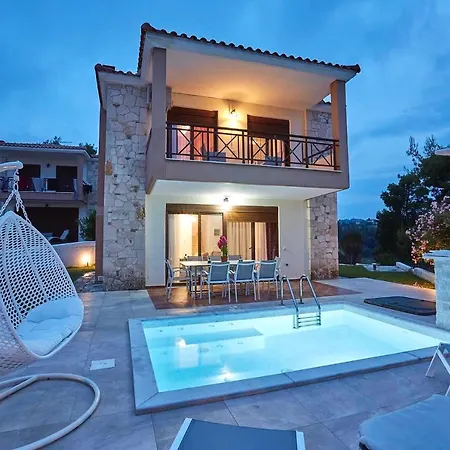 Earthy Boutique Luxurious House -marble Luxury House Case de vacanță